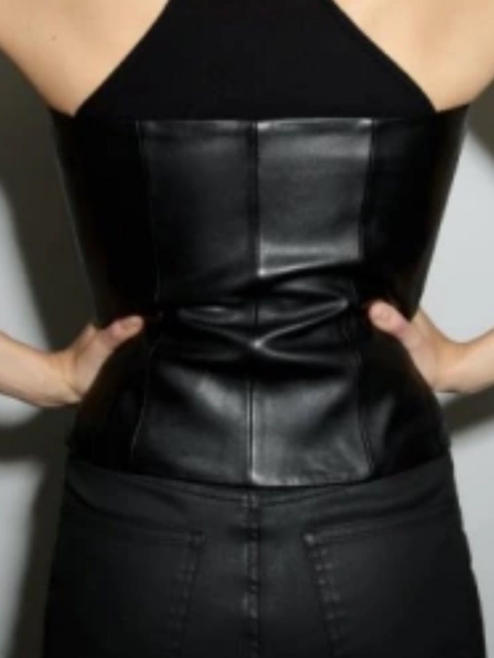NWT Zara 100% Leather Black Bustier Corset Vest Top Size Medium - Picture 4 of 7